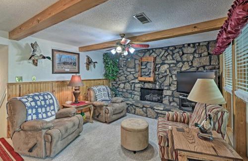 Edgemont House | Secluded Edgemont Getaway with Huge Outdoor Deck!