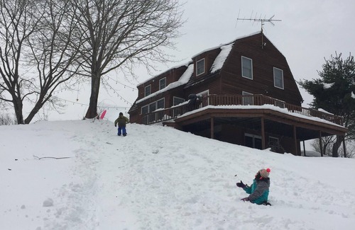 East Chatham House | Secluded Family-Friendly Home