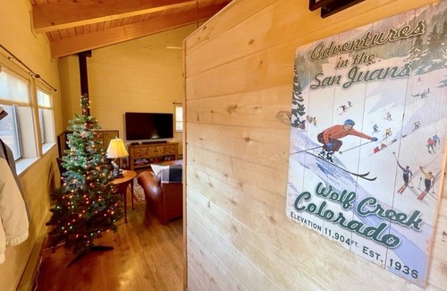 San Juan River Village Cabin | Secluded family cabin in the heart of the San Juan Mountains