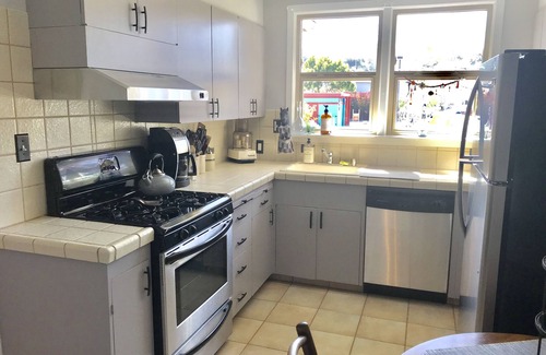 Avalon House | Secluded Garden Retreat conveniently located between SFO & SF