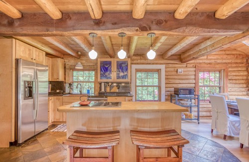 Neskowin Cabin | Secluded Haven with Hot Tub, Large Deck, Private Creek, 6 Minutes to Beach!
