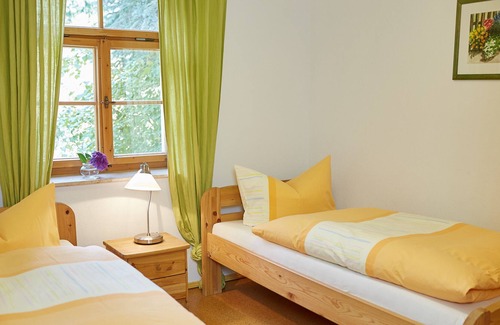 Liebstadt House | Secluded holiday home for groups with pool, sauna, wood-burning stove and more...