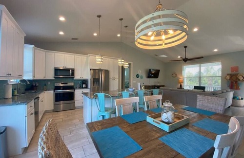 North Captiva House | Secluded Island Beach Home - Starcut Cottage