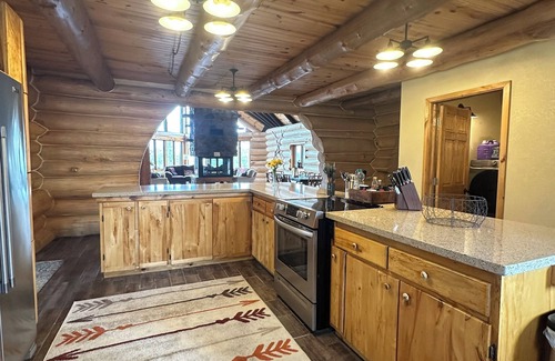 Cotton Cabin | Secluded Log home Oasis on Golden Pond