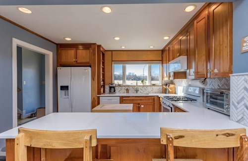 Stanley House | Secluded Luray Mountain Home near Shenandoah Park: Fire pit, Hot Tub, Game Room!