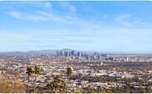Hollywood Hills West Villa | Secluded Luxury Hollywood Hills Retreat