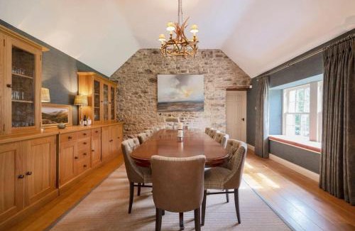 Selkirk House | Secluded Luxury Off-Grid Hideaway