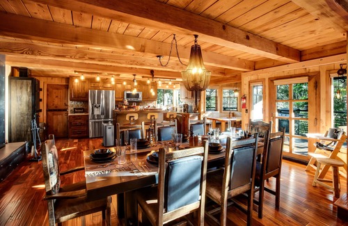 Blue Jay Ski Chalet | Secluded Luxury Chalet - Bespoke Finishes, Hot Tub, Decks, Firepits, and Grill