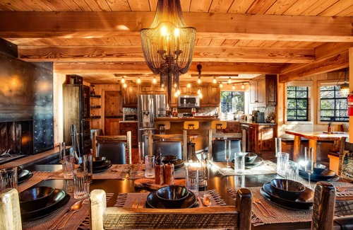 Blue Jay Ski Chalet | Secluded Luxury Chalet - Bespoke Finishes, Hot Tub, Decks, Firepits, and Grill