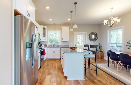 Lake Lure House | Secluded Mill Spring Retreat: Stunning Views, Luxury Amenities