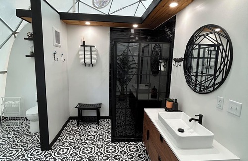 Bat Cave House | Secluded Mountain View Glamping Dome Chimney Rock/Lake Lure