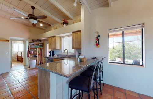 Tucson House | Secluded mountain-view haven with pool, pool spa, office, AC, & WiFi - near town