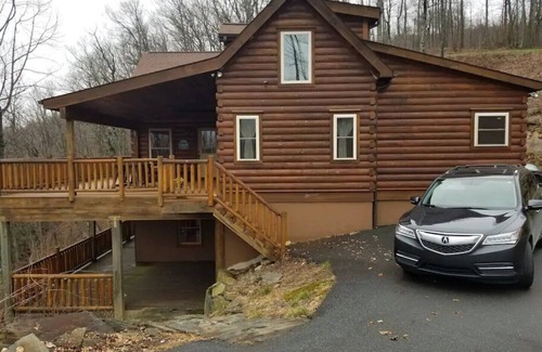 Spruce Pine House | Secluded Mountainbrook at Crabtree Falls , Paradise in Little Switzerland NC