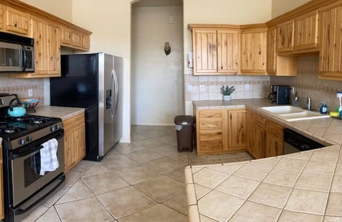Bullhead City Villa | Secluded Oasis, heated pool and spa, RV hook-ups