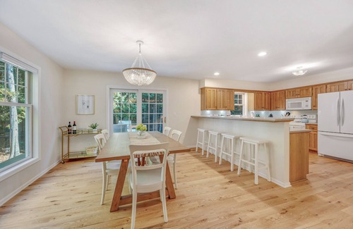 Rowleys Bay House | Secluded Retreat near Sister Bay, 2 King Masters, Backyard Oasis, 1 Min to Beach