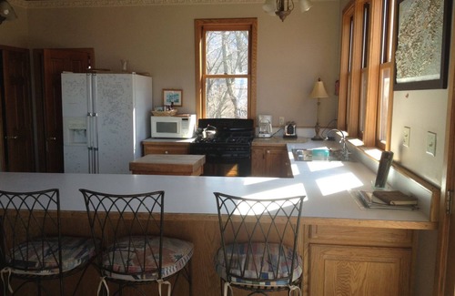 Cherokee House | Secluded Retreat Panoramic Views, Low Rates, Hot Tub, Fire Pit
