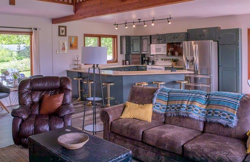 Columbia Falls House | Secluded River Retreat 8 minutes from West Entrance to Glacier National Park.