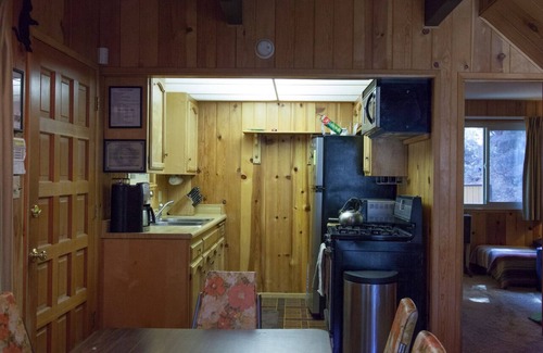 Pine Mountain Club House | Secluded, Romantic Getaway. Perfect for Families Too!