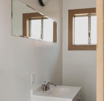 Dunlap House | Secluded rustic 2-bedroom cabin at nature retreat