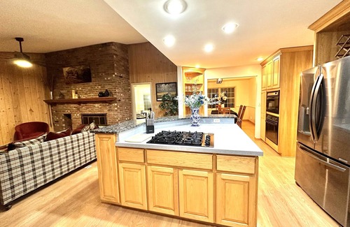 Wausau House | Secluded Serenity Lg 4beds, 2.5 bath near Downtown