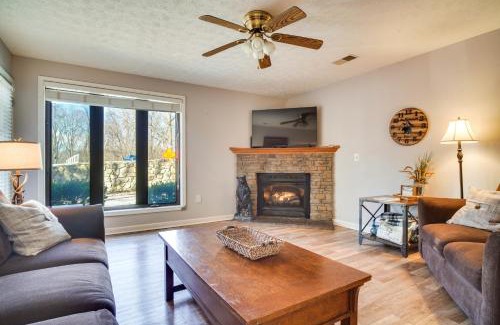 Sevierville Apartment | Secluded Sevierville Condo with Hot Tub and Mtn Views!
