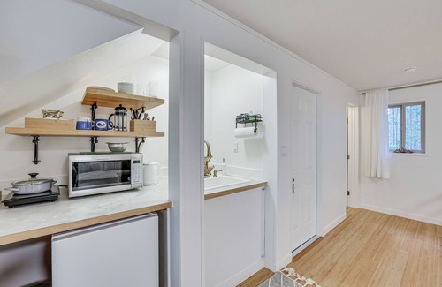 Adelma Beach Apartment | Secluded Washington Studio on Olympic Peninsula!