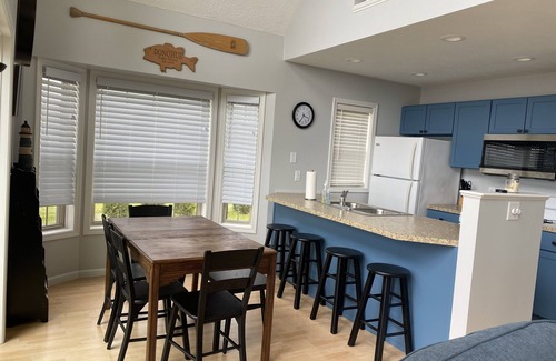 Arcadia House | Secluded Waterfrnt Beach on Upper Herring ~ AC ~ All Sports ~ Stunning Sunsets!