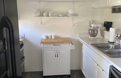Dixie Shores Condo | Secluded Waterfront Condo with private dock
