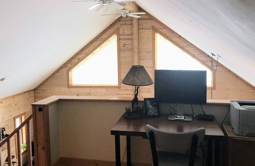 Rhinelander House | Secluded Wisconsin River retreat: ice fishing, hunting, cross-country skiing