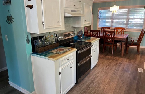 Tranquil Harbour House | Second Chances: Short distance to the surf!
