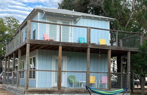 Kerrville Cabin | Second Story River View Deluxe King Suite #7