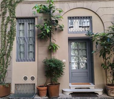 Centro Storico Apartment | Secret Courtyard Milano
