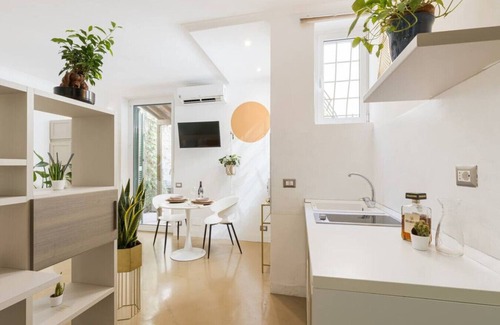Celio Apartment | Secret Garden Apt. Colosseo