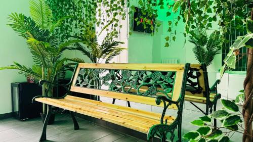 Roubaix Apartment | Secret Garden