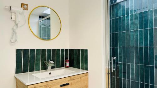 Roubaix Apartment | Secret Garden