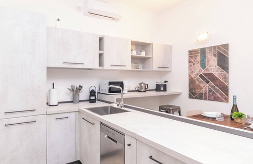 Portisco Apartment | Secret Garden House