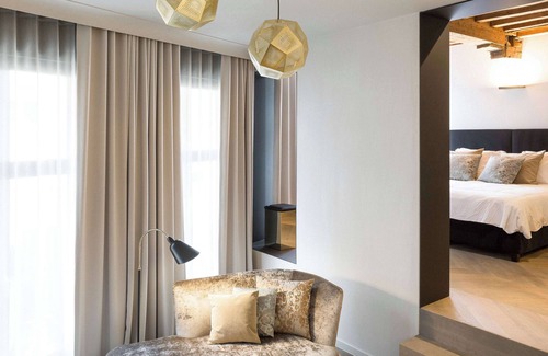 Historisch centrum Apartment | Secret & private suite with timeless elegance