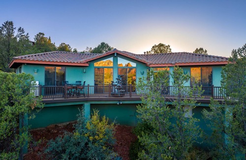 Sedona House | Sedona Sunset Chateau - AMAZING Red Rock views & centrally located