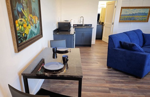 Sedona Apartment | SEDONA VISTA STUDIO - NEW, MODERN, GORGEOUS VIEWS - AMAZING 3D TOUR LINK BELOW!