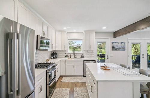 Pagosa Springs House | See Fall's Changing Colors! Clover Cottage - New! Lake Front Home, Newly Remodeled, Hot Tub!