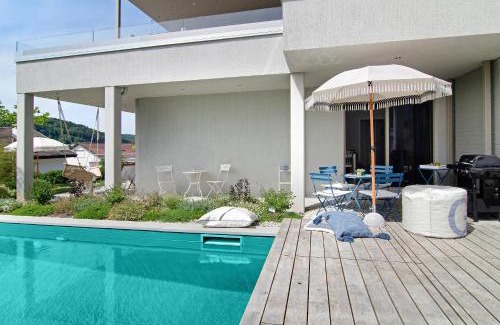 Ludwigshafen Apartment | Seeart-apartment No 86