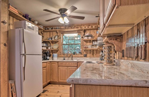 Lakemont Cabin | Seed Lake Home on 14 Acres w/ Boat Dock + Kayaks!
