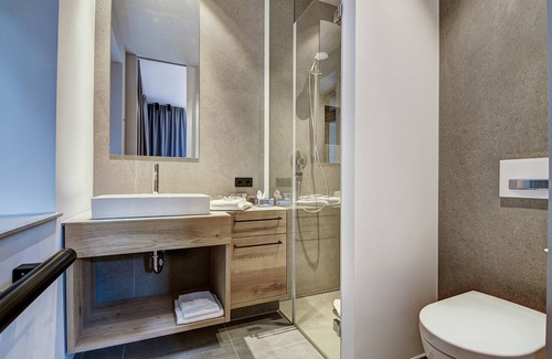 Thumersbach Hotel | Seehotel Bellevue