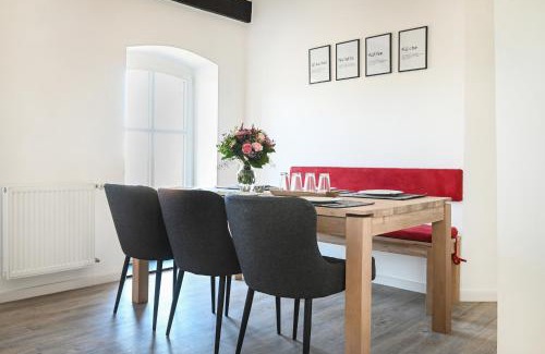 Xanten Apartment | Seen-Apartment im Herrenhaus Rheinblick