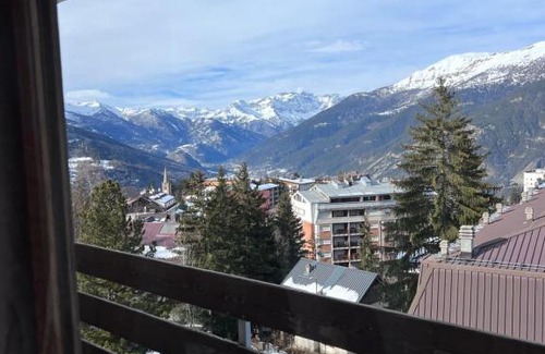 Sauze d'Oulx Apartment | SEGURET VIEW