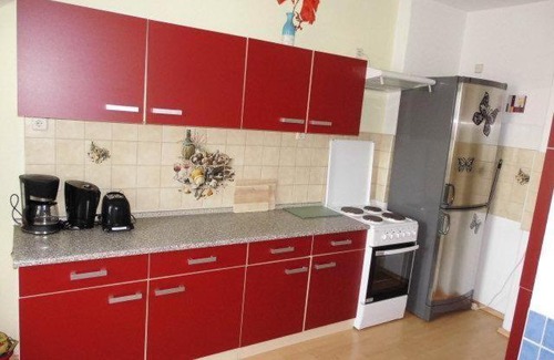 Loebtau Apartment | Sehr-schoene-4-Raum-Maisonette-Fewo-mit-110qm-Balkon-zentral-preiswert-T7