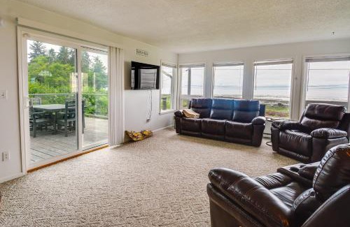 Sekiu House | Seiku Vacation Rental with Deck and Ocean Views