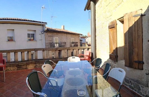 Aldeadavila de la Ribera Cottage | Self catering Arribes La Corredera for 10 people