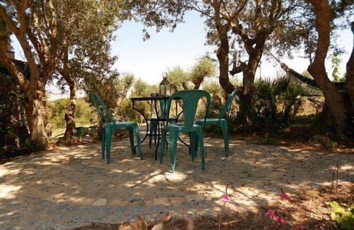 Alfarrobeira Cottage | Self catering Quinta Alfarrobeira for 2 people