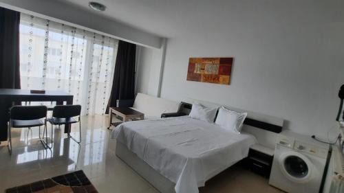 Mangalia Apartment | Self check-in Mangalia, la plajă